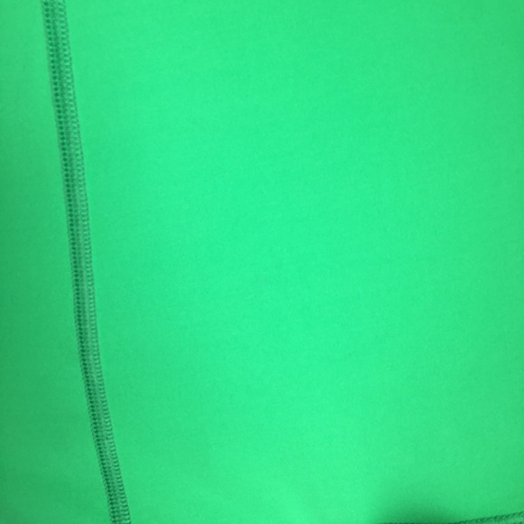 Lululemon Run: Pace Tank Green Size 2 - Picture 6 of 6